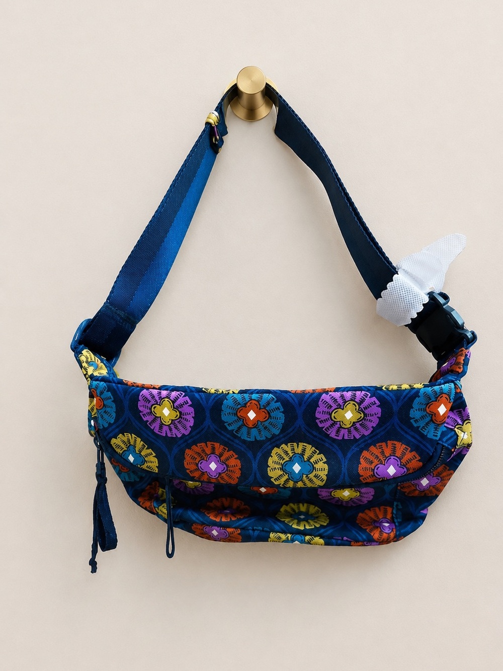 Vera Bradley Center Stage Glow Lighten Up Large Belt Bag NWT Colorful Floral